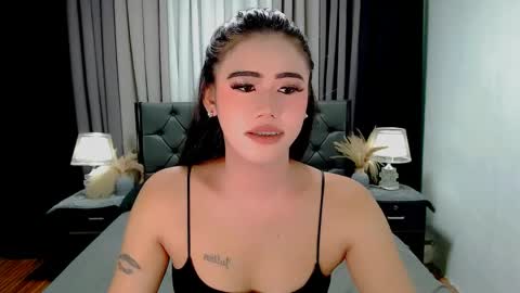 julie online show from 04.30.26