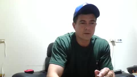 Snapshot of jhwozy chatting on 04.11.26 jhwozy online show from 04.11.26