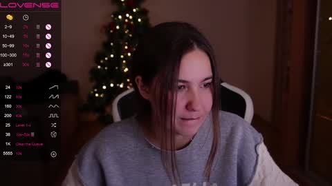 jia_lisaa online show from 01.07.25