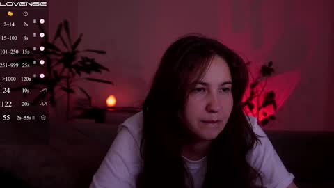 jia_lisaa online show from 10.02.25