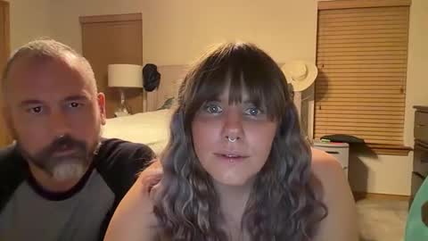 Snapshot of jileenaveale17 chatting on 04.16.26 jileenaveale17 online show from 04.16.26