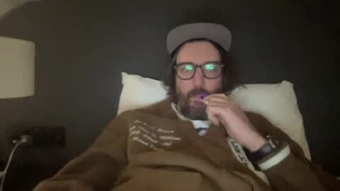 Snapshot of jimboo400 chatting on 12.05.24 jimboo400 online show from 12.05.24