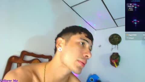 Jimm  Independent Model  online show from 12.17.25