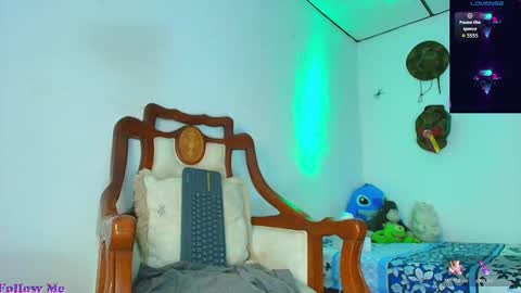 Jimm  Independent Model  online show from 12.20.25