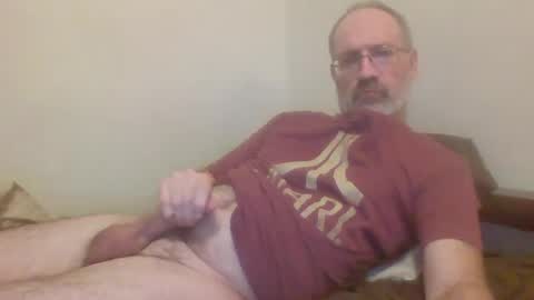 Snapshot of jimmielove2046 chatting on 09.21.25 jimmielove2046 online show from 09.21.25