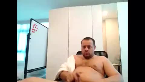 Snapshot of jimmy18love chatting on 01.05.25 jimmy18love online show from 01.05.25