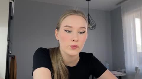 Amy  next stream on Wednesday Thursday Friday Saturday and Sunday at 16 pm GMT3 online show from 09.29.25