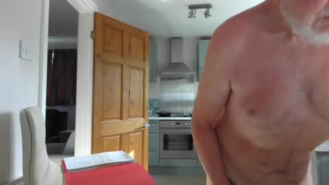Snapshot of jimmybenido chatting on 06.24.26 Jim Redgewell online show from 06.24.26