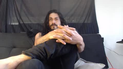 Snapshot of jin_woosex chatting on 12.13.25 jin_woosex online show from 12.13.25