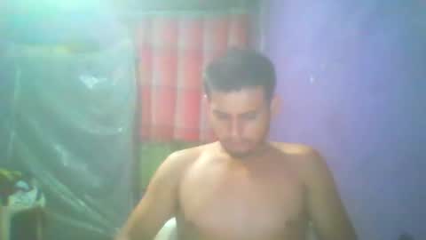 Snapshot of jiseenriquehernandez chatting on 11.17.25 jiseenriquehernandez online show from 11.17.25