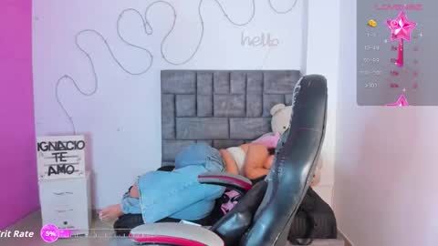 kim online show from 11.18.25