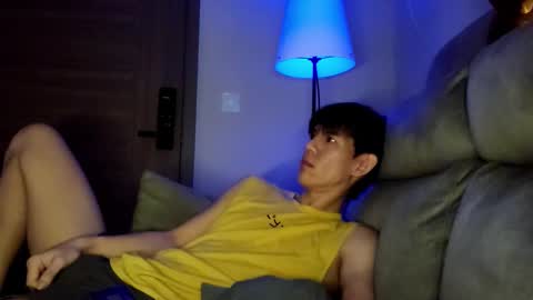 Snapshot of jj_jayjayq chatting on 12.18.25 jj_jayjayq online show from 12.18.25