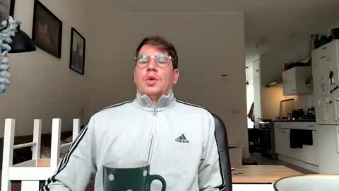 Snapshot of jjd8 chatting on 10.26.25 jjd8 online show from 10.26.25