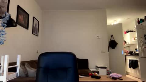 Snapshot of jjd8 chatting on 10.31.25 jjd8 online show from 10.31.25