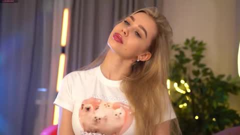 Jenny online show from 02.23.26