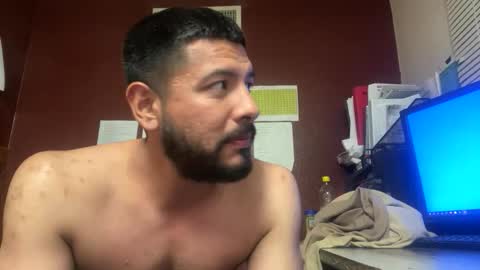 Snapshot of jjuarez5409 chatting on 02.15.26 jjuarez5409 online show from 02.15.26