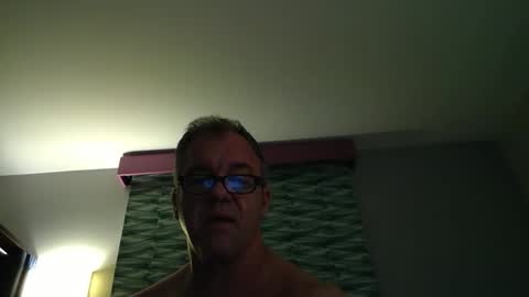 Snapshot of jkelly92081bean chatting on 10.20.25 jkelly92081bean online show from 10.20.25