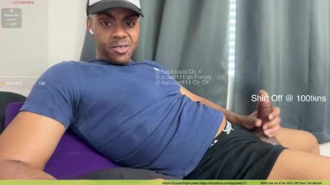 Snapshot of jloads_ chatting on 12.02.25 Jay Load online show from 12.02.25