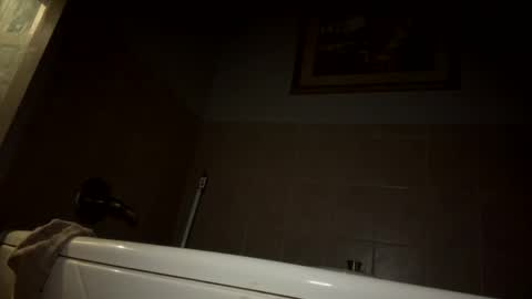 Snapshot of jlovindemsm chatting on 11.19.25 Jimmy online show from 11.19.25