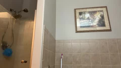 Snapshot of jlovindemsm chatting on 11.21.25 Jimmy online show from 11.21.25