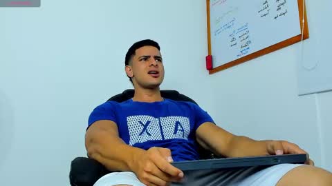 IGJmortton online show from 09.18.25