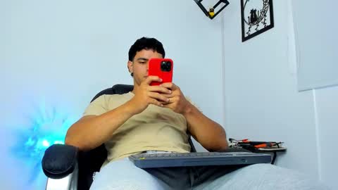 Snapshot of jmortton chatting on 11.09.25 IGJmortton online show from 11.09.25