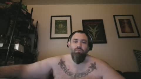 Snapshot of jmos20xx chatting on 11.14.25 jmos20xx online show from 11.14.25