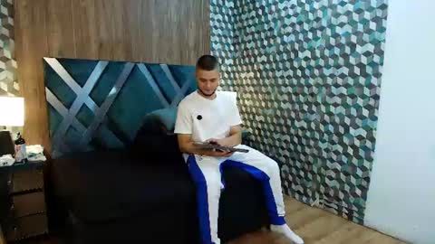 Snapshot of joaho_fernandez chatting on 06.10.26 Joao online show from 06.10.26