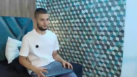 Snapshot of joaho_fernandez chatting on 06.30.26 Joao online show from 06.30.26