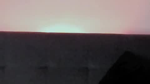 Johana              online show from 03.04.25