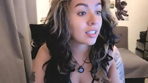Johana              online show from 07.17.26