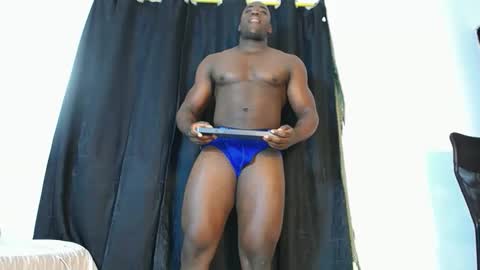 Snapshot of joan_silva chatting on 11.06.25 joan_silva online show from 11.06.25