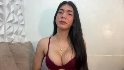 joana online show from 02.28.25