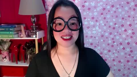 Joana online show from 11.21.25