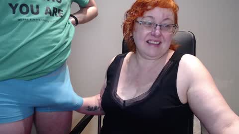 Snapshot of joannaandneighbour chatting on 01.05.25 Joanna and Greg online show from 01.05.25