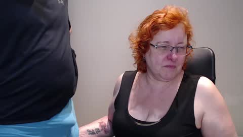 Snapshot of joannaandneighbour chatting on 01.19.25 Joanna and Greg online show from 01.19.25