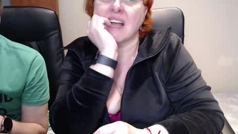 Snapshot of joannaandneighbour chatting on 02.22.25 Joanna and Greg online show from 02.22.25