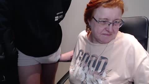 Snapshot of joannaandneighbour chatting on 03.02.25 Joanna and Greg online show from 03.02.25