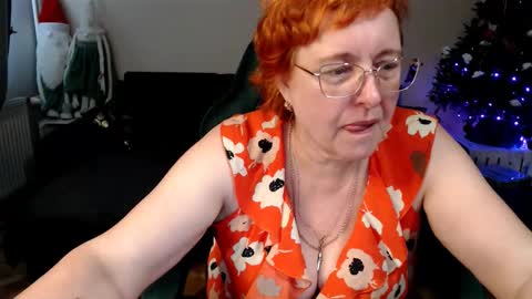 Snapshot of joannaandneighbour chatting on 01.09.26 Joanna and Greg online show from 01.09.26