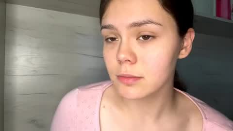 Mila online show from 05.11.26