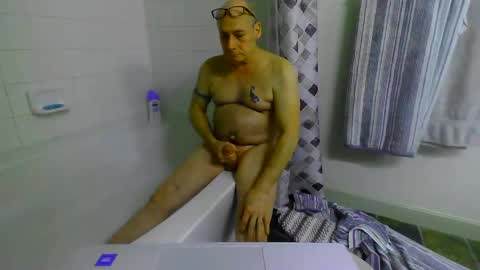 Snapshot of joe1086 chatting on 01.19.25 Just Strokin online show from 01.19.25