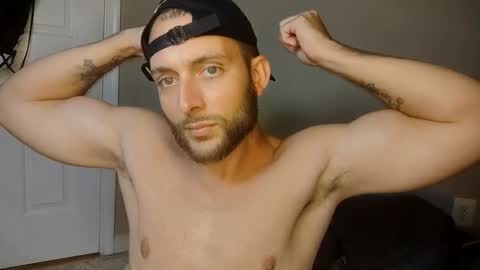 Snapshot of joe883555 chatting on 10.14.25 joe883555 online show from 10.14.25