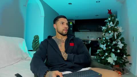 joe_esthetic online show from 12.17.24