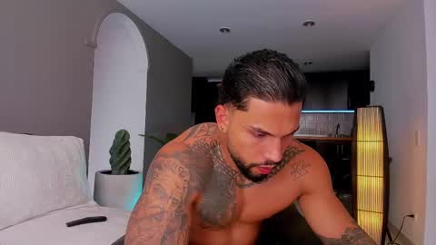 joe_esthetic online show from 02.15.25