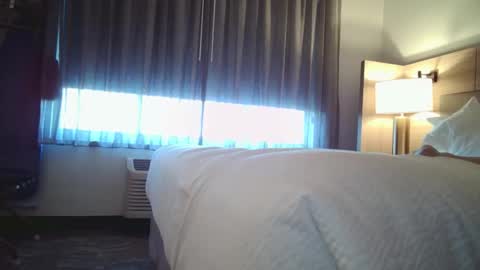 Joe and Red 3 online show from 11.28.25