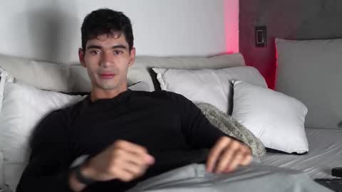 Snapshot of joe_steel1 chatting on 11.02.25 joe_steel1 online show from 11.02.25