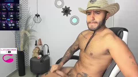 Snapshot of joegrex chatting on 10.06.25 Joe online show from 10.06.25