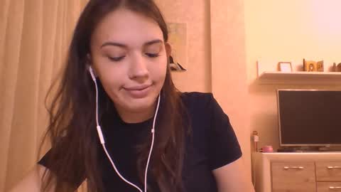 Jennifer online show from 11.25.25