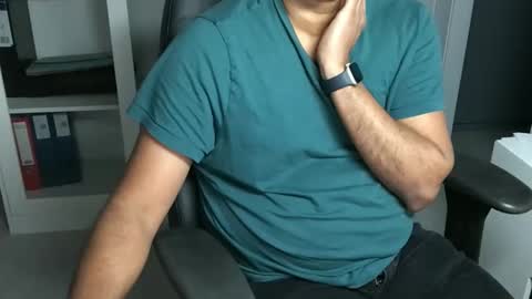 Snapshot of joeshades21 chatting on 11.03.25 joeshades21 online show from 11.03.25