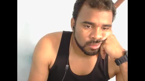 Snapshot of johan2222222222 chatting on 11.05.25 johan2222222222 online show from 11.05.25